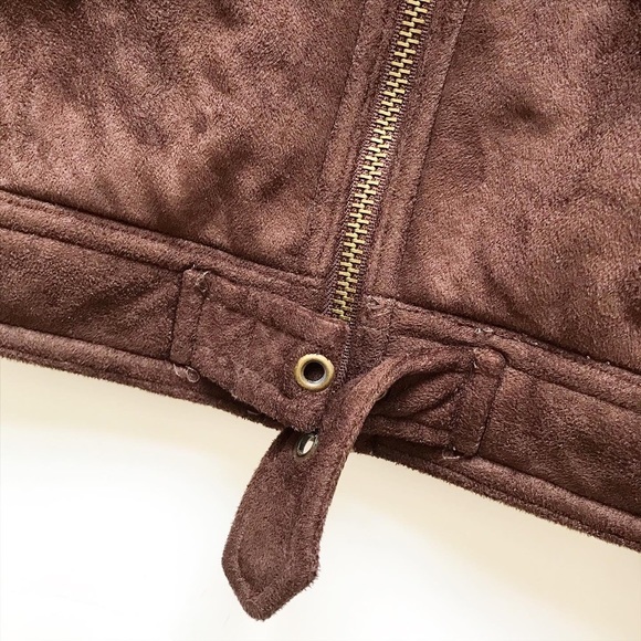 Disneyland resort Paris simba sherpa jacket GUC 2A - Picture 3 of 7